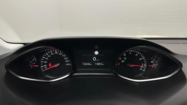 Peugeot 308 - Afbeelding 28 van 30