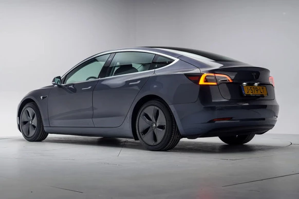 Tesla Model 3 - Afbeelding 3 van 30