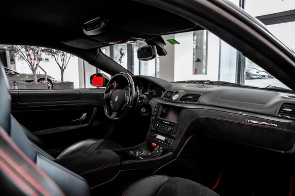 Maserati GranTurismo - Afbeelding 18 van 30