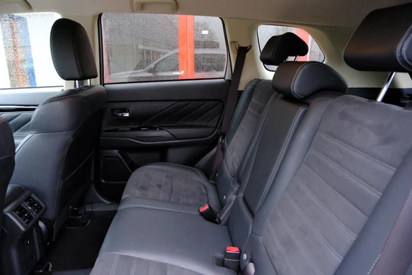 Mitsubishi Outlander - Afbeelding 29 van 30