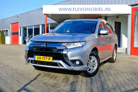 Mitsubishi Outlander - Afbeelding 1 van 30