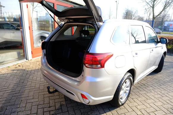 Mitsubishi Outlander - Afbeelding 10 van 30
