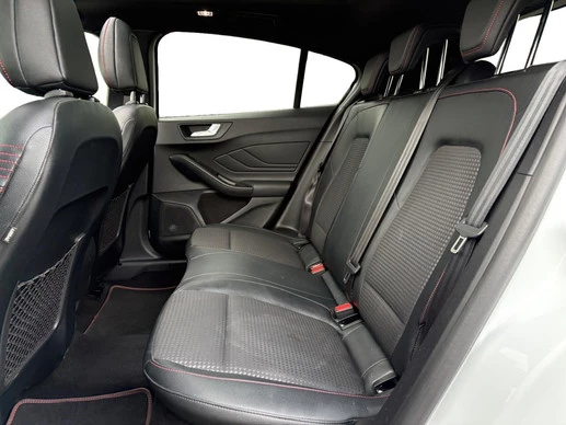 Ford Focus - Afbeelding 25 van 30