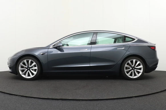 Tesla Model 3 - Afbeelding 5 van 28