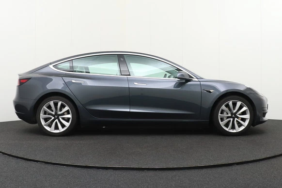 Tesla Model 3 - Afbeelding 6 van 28