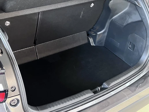 Mazda 2 Hybrid - Afbeelding 17 van 24