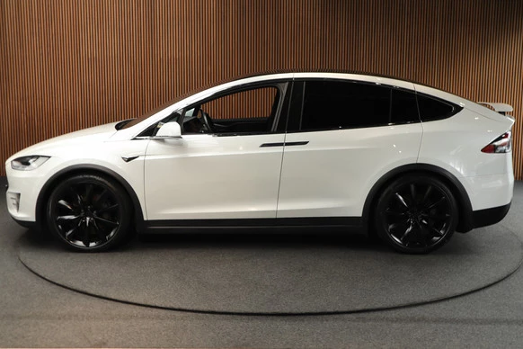 Tesla Model X - Afbeelding 2 van 30
