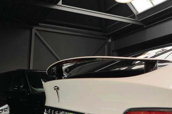 Tesla Model X - Afbeelding 14 van 30