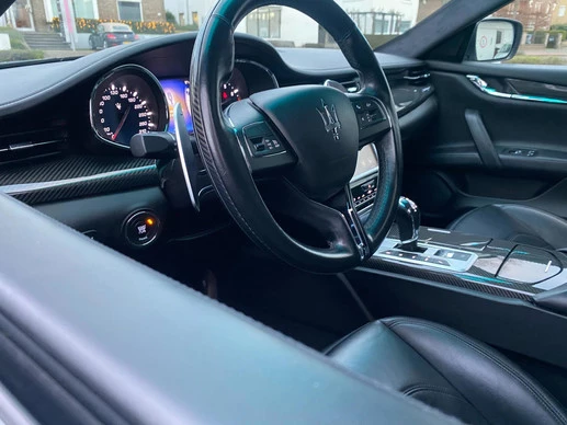 Maserati Quattroporte - Afbeelding 4 van 30