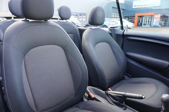 MINI Cooper Cabrio - Afbeelding 16 van 22