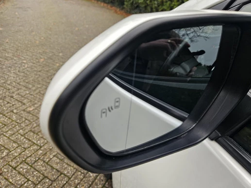 Toyota Prius - Afbeelding 17 van 18