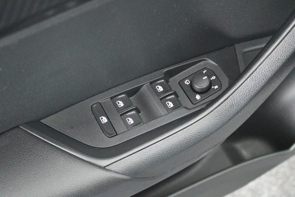 Škoda Karoq - Afbeelding 14 van 30