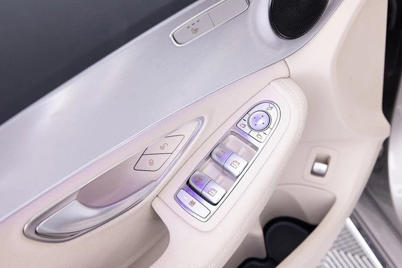 Mercedes-Benz C-Klasse - Afbeelding 8 van 30