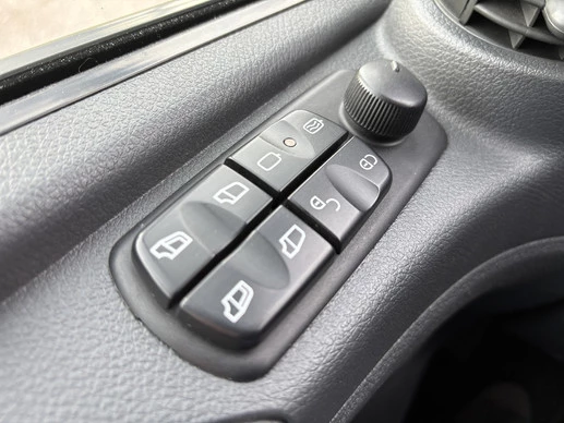 Mercedes-Benz Atego - Afbeelding 27 van 29