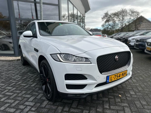 Jaguar F-PACE - Afbeelding 23 van 30