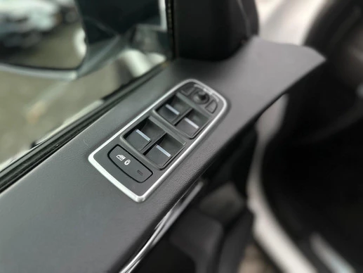 Jaguar F-PACE - Afbeelding 25 van 30