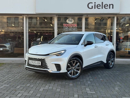 Lexus LBX - Afbeelding 1 van 30