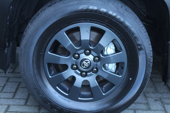 Toyota Land Cruiser - Afbeelding 28 van 30