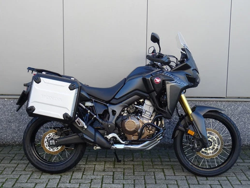 Honda CRF 1000 - Afbeelding 1 van 17