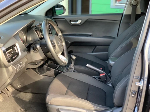 Kia Rio - Afbeelding 12 van 19