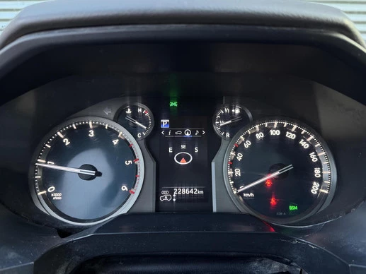 Toyota Land Cruiser - Afbeelding 16 van 30