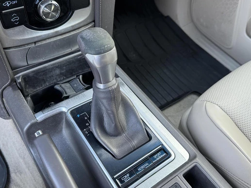 Toyota Land Cruiser - Afbeelding 22 van 30