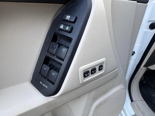 Toyota Land Cruiser - Afbeelding 28 van 30