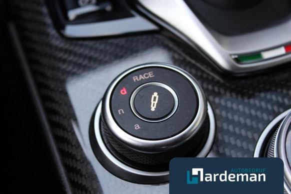 Alfa Romeo Giulia - Afbeelding 25 van 30