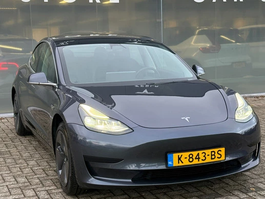 Tesla Model 3 - Afbeelding 6 van 14