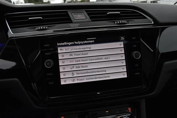 Volkswagen Touran - Afbeelding 19 van 26