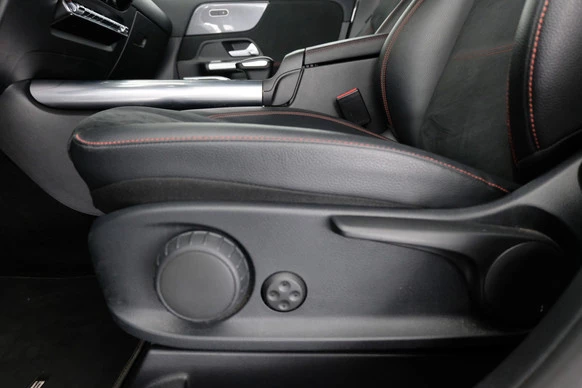 Mercedes-Benz B-Klasse - Afbeelding 25 van 30