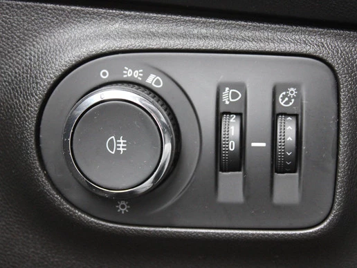 Opel Corsa - Afbeelding 25 van 30