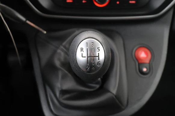 Renault Kangoo - Afbeelding 27 van 29