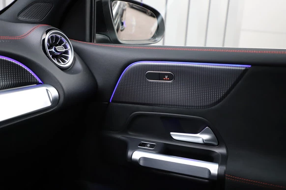 Mercedes-Benz EQB - Afbeelding 10 van 27