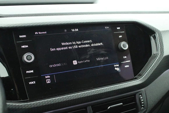 Volkswagen T-Cross - Afbeelding 26 van 30