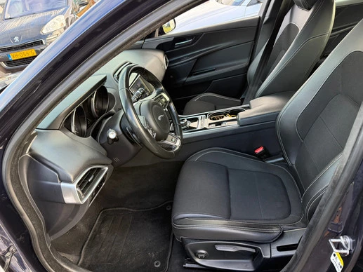 Jaguar XE - Afbeelding 5 van 30