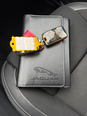 Jaguar XE - Afbeelding 7 van 30