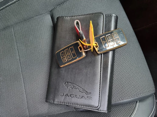 Jaguar XE - Afbeelding 9 van 30