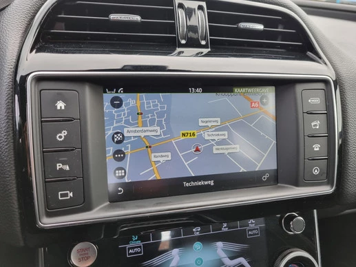 Jaguar XE - Afbeelding 13 van 30