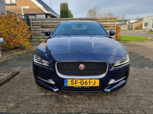 Jaguar XE - Afbeelding 22 van 30