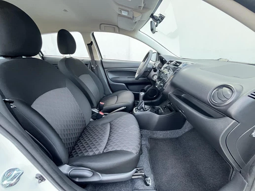 Mitsubishi Space Star - Afbeelding 27 van 30