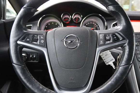 Opel Cascada - Afbeelding 17 van 30