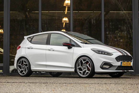 Ford Fiesta - Afbeelding 1 van 30