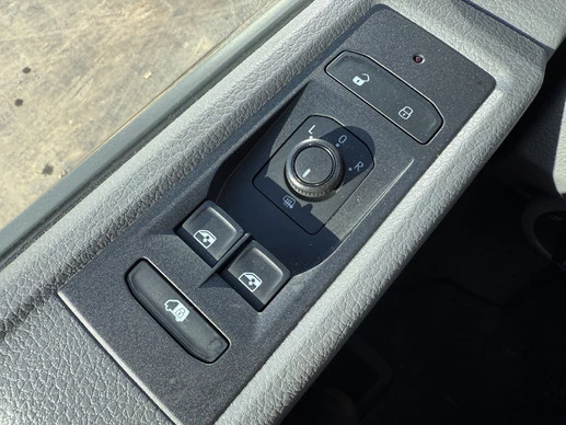 Volkswagen e-Transporter - Afbeelding 23 van 27