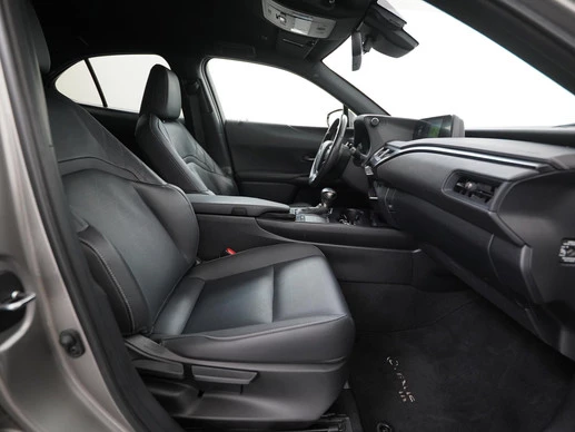 Lexus UX - Afbeelding 3 van 30