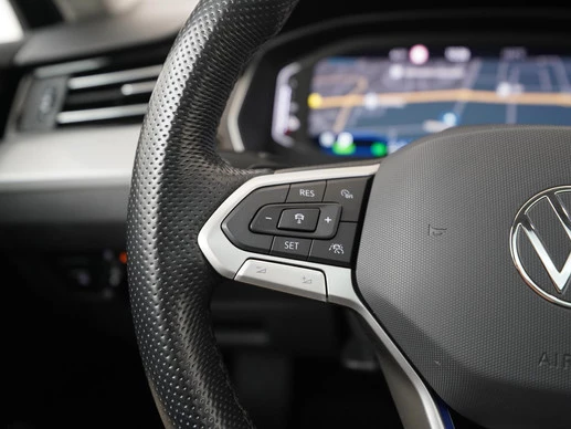 Volkswagen Passat - Afbeelding 8 van 30