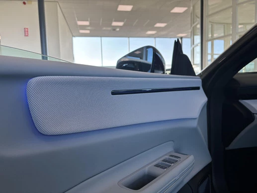 Polestar 4 - Afbeelding 7 van 21