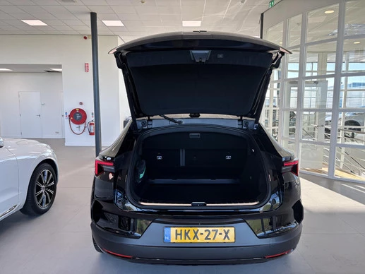 Polestar 4 - Afbeelding 16 van 21