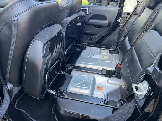 Jeep Wrangler - Afbeelding 25 van 30