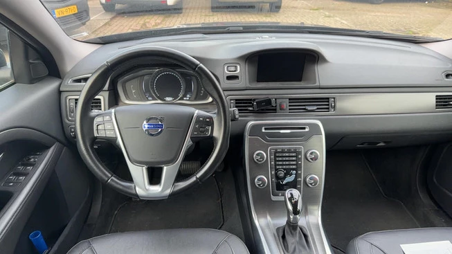Volvo V70 - Afbeelding 2 van 19